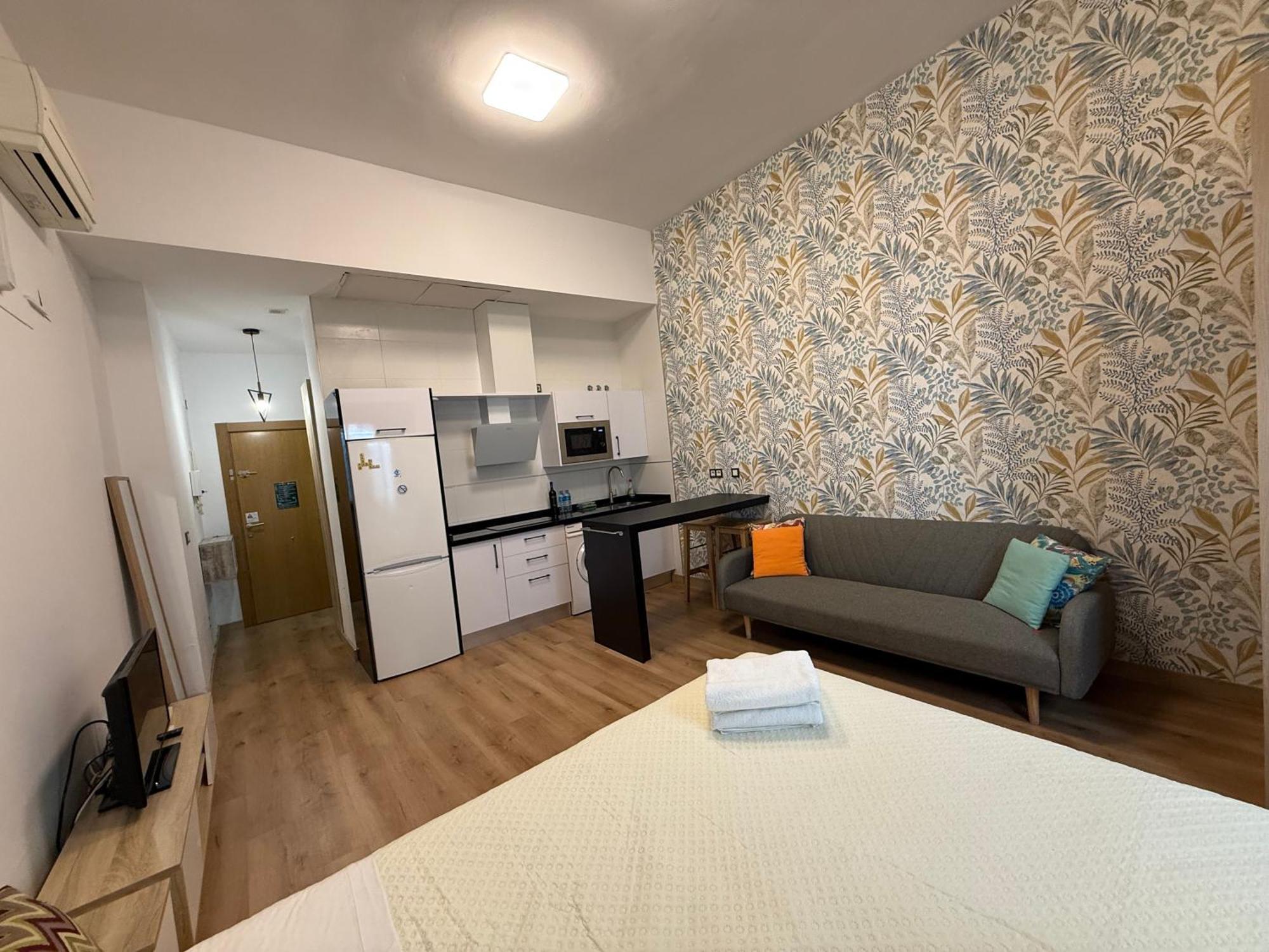 Lovely Studio In The Heart Of Malaga Free Swimming Pool Экстерьер фото